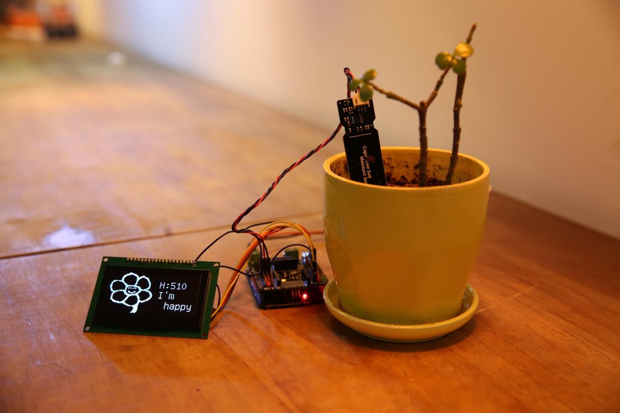 Gravity: Analog Capacitive Soil Moisture Sensor